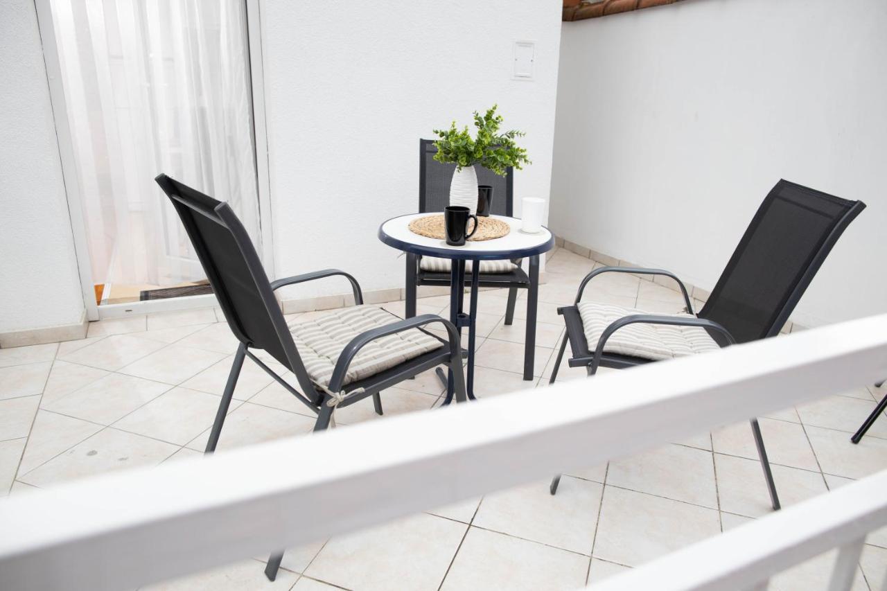 Apartman Gundulic Vinkovci Buitenkant foto